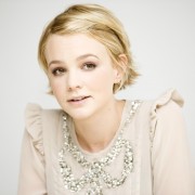 Кэри Маллиган (Carey Mulligan) 'Never Let Me Go'press conference (Los Angeles, 08.09.2010) 428610379451212