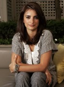 Пенелопа Крус (Penelope Cruz) Carlo Allegri portrait session, Toronto - 15xHQ 2792a3380491803