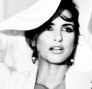 Пенелопа Крус (Penelope Cruz) фото Tom Munro, 2012 для журнала Vogue Spain - 6хHQ 3b7f6a380493836