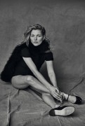 Кейт Мосс (Kate Moss) Peter Lindbergh Photoshoot for Vogue Magazine Italia, 2015 (15xHQ) D09992380701950