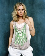 Диана Крюгер (Diane Kruger) фотограф Chris Militscher для Vogue - 13xHQ 978e39382212894