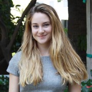 Шейлин Вудли (Shailene Woodley) The Speculator Now press conference (Beverly Hills, July 29, 2013)  97209a384416983