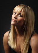 Риз Уизерспун (Reese Witherspoon) This Means War Portraits by Danny Moloshok,03.02.12 (117xHQ) 52f661390019013