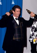 Мел Гибсон (Mel Gibson) 1996 The 68th Annual Academy Awards 49xHQ Ec0814392229706