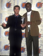Мэл Гибсон (Mel Gibson) MTV Movie Awards - September 7, 1993 (MQ) 7480fa395634875