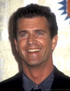 Мэл Гибсон (Mel Gibson) MTV Movie Awards - September 7, 1993 (MQ) 9767eb395634861