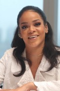 Рианна (Rihanna) Home Press Conference, Mandarin Oriental Hotel, New York City, 3.14.2015 (53xHQ) (4xHQ) F87231398647930