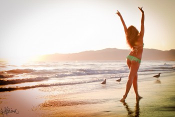 http://thumbnails109.imagebam.com/31877/17b9a5318766387.jpg